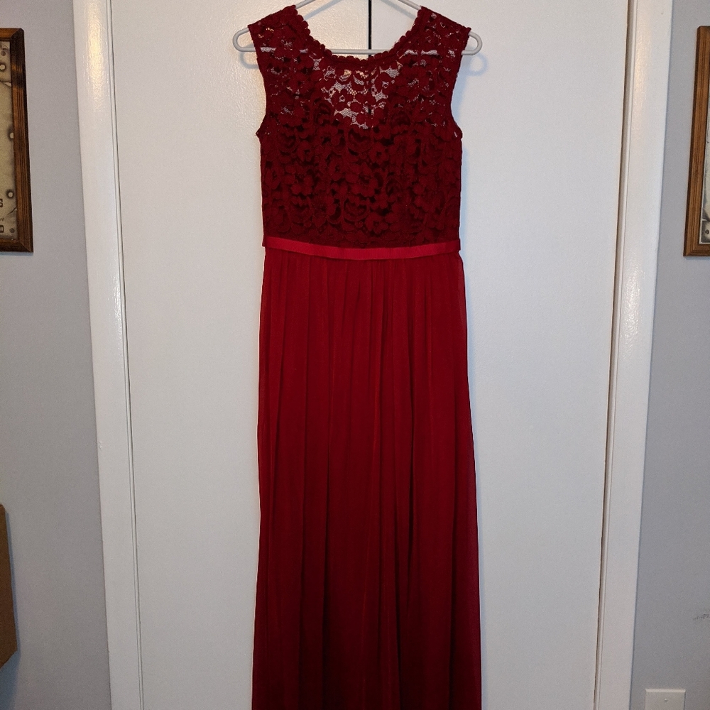 Apple Lace & Mesh Davids Bridal Bridesmaid Dress, Size 6 - Picture 2 of 6